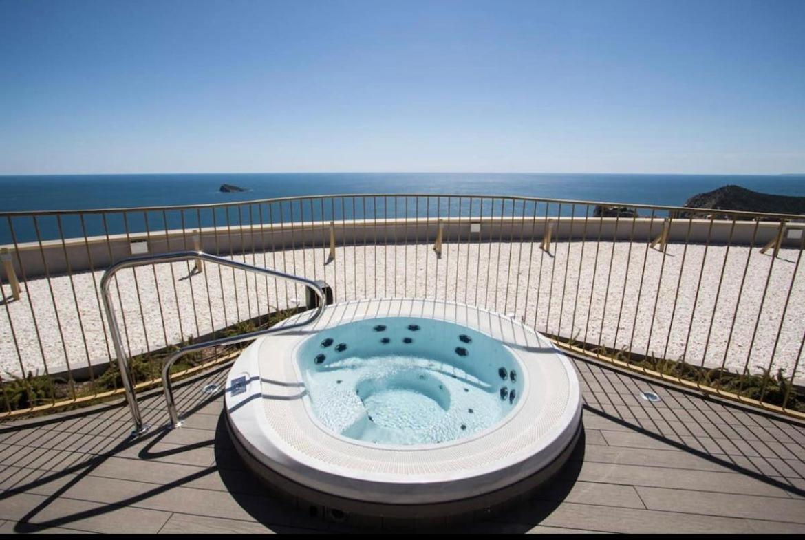 Intempo Celia-Apartment At Famous Intempo Building Benidorm Exterior foto